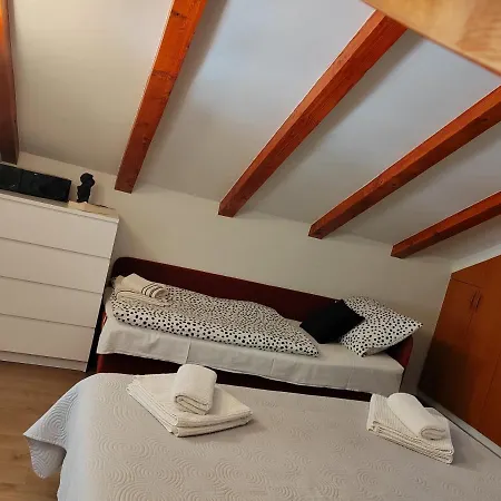 Dubrovnik House - Leni